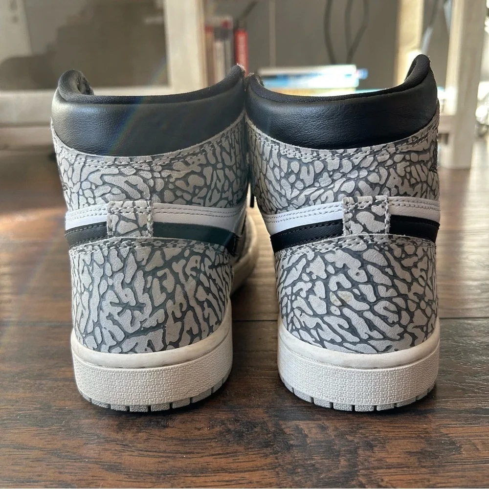 Nike Men Air Jordan 1